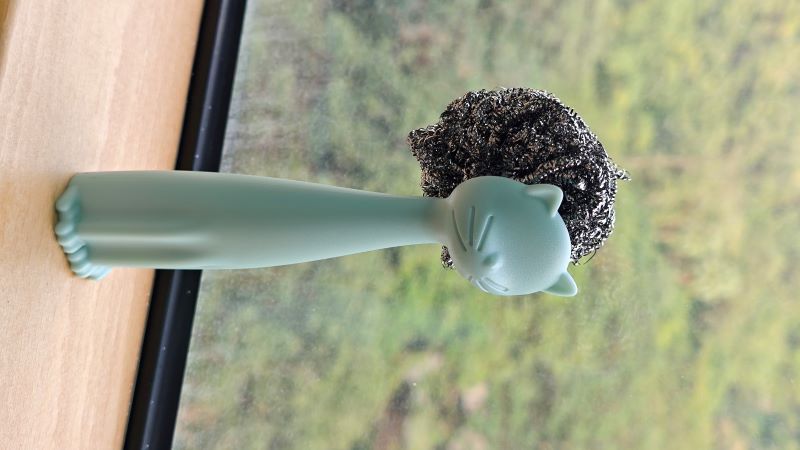 Stainless Steel Wire Ball Handle Brush