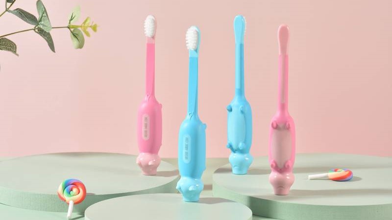 Toddler Toothbrush (Little Piggy)