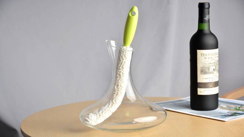 Decanter Cleaning Brush