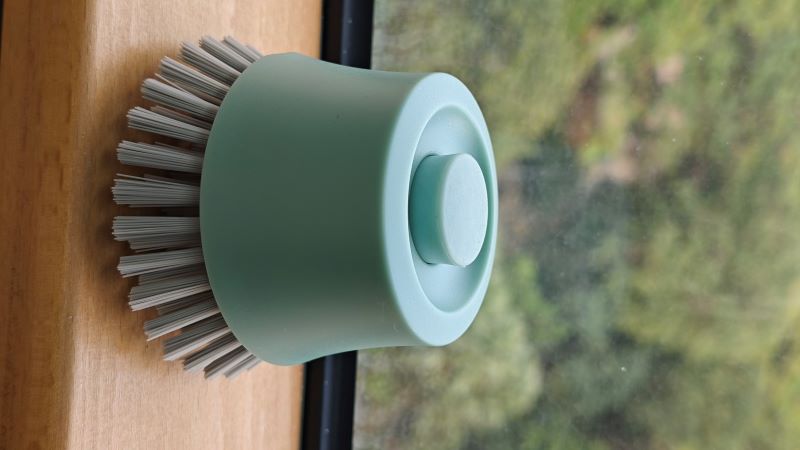 Fruit & Vegetable Cleaning Brush