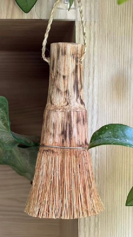 Areca Palm Stem Brush